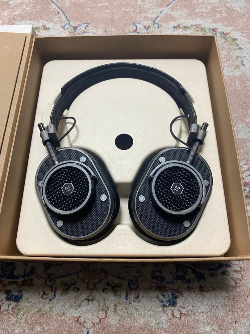 Master & Dynamic ワイヤレスヘッドホン MH40G1-W2