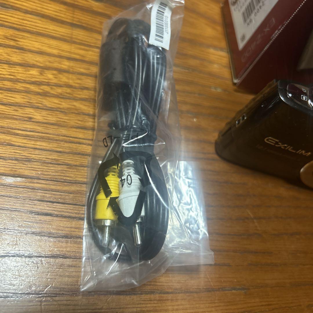 CASIO EX-Z400 exlim コンパクトデジタルカメラ