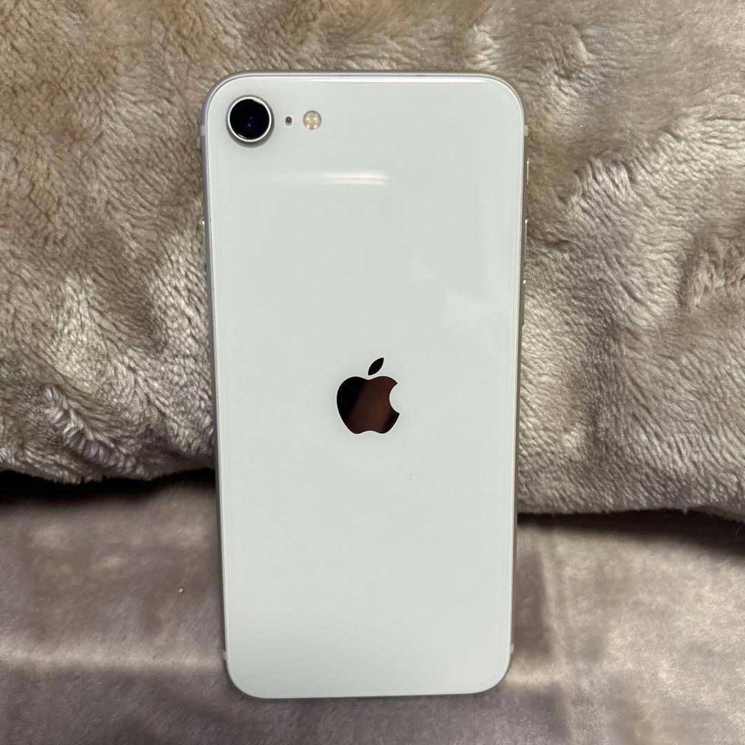 ✨新品バッテリー100%✨iPhone SE 3rd 64GB SIMフリー美品