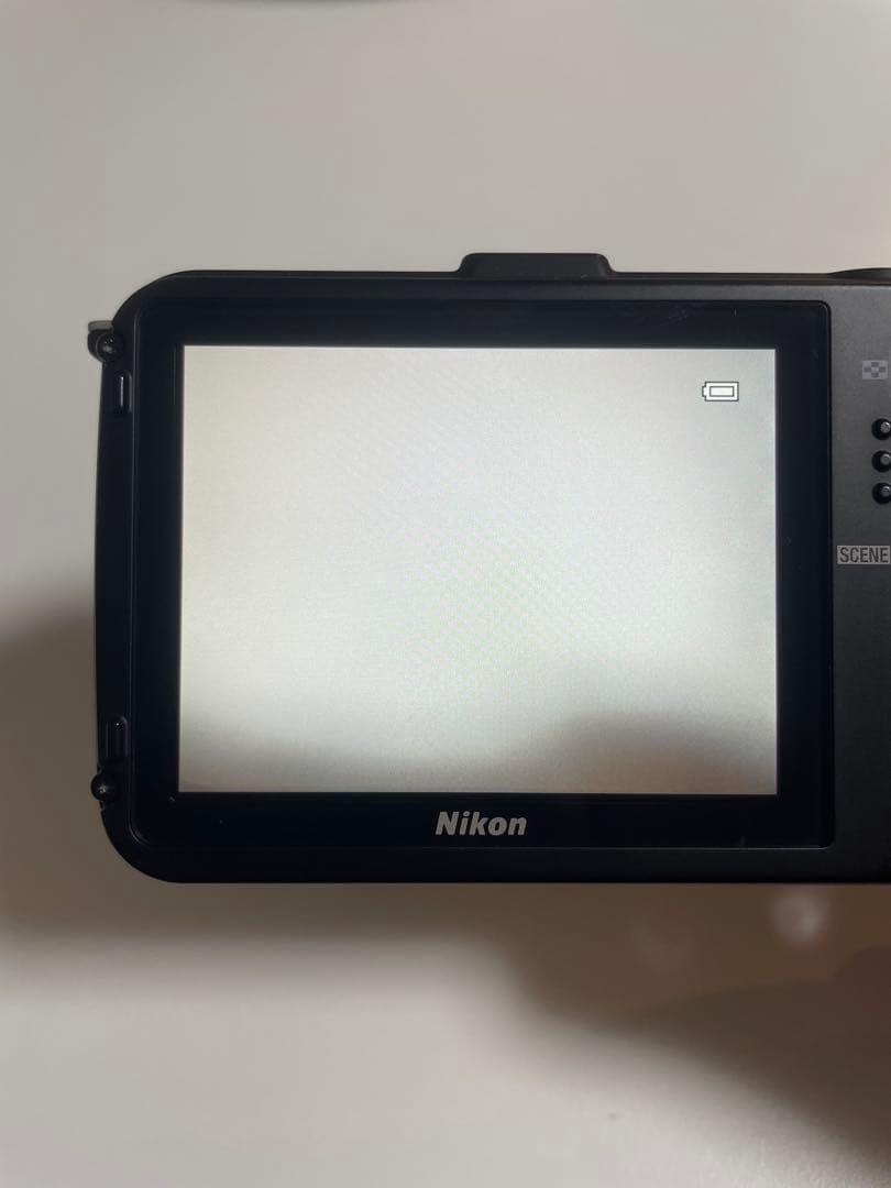 【動作品】Nikon COOLPIX AW100 防水デジカメ　迷彩
