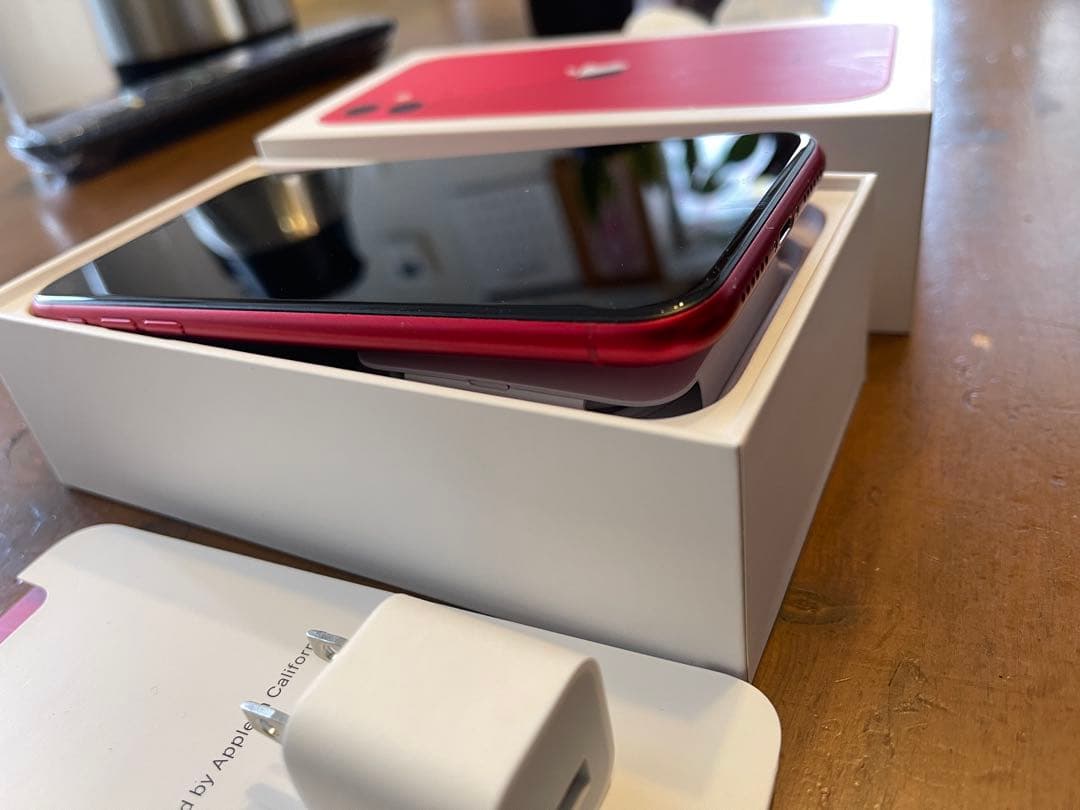 Apple iPhone 11 (PRODUCT RED) 本体・付属品新品