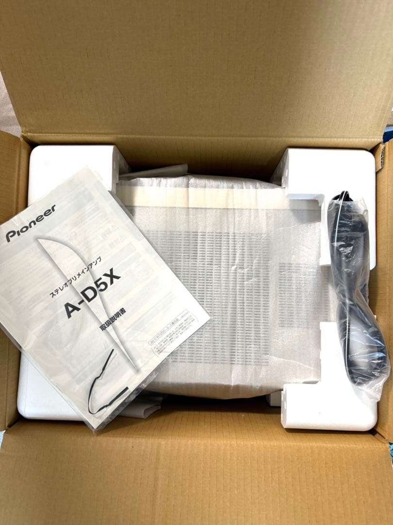 Pioneer A-D5X 、新品に近い、アンプ、箱付き