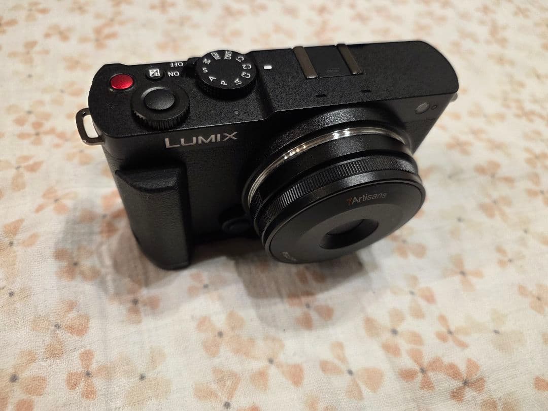 LUMIX S9 レンズキット 18-40mm Smallrig外付けグリップ付