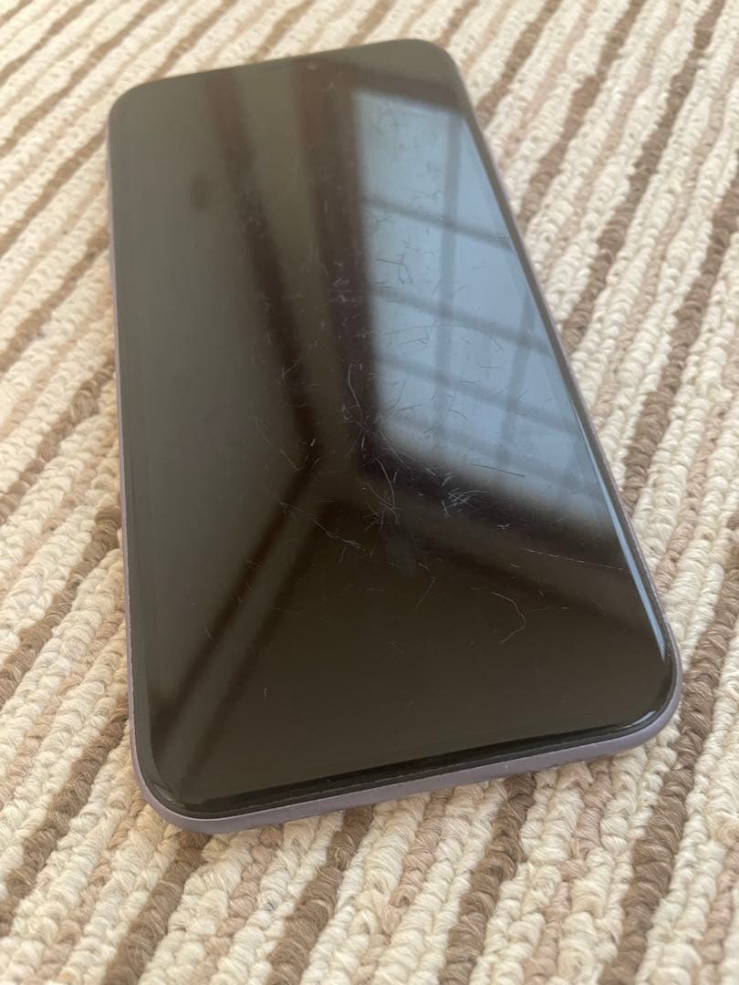 【最終価格】iphone11 128GBバッテリー最大容量84%