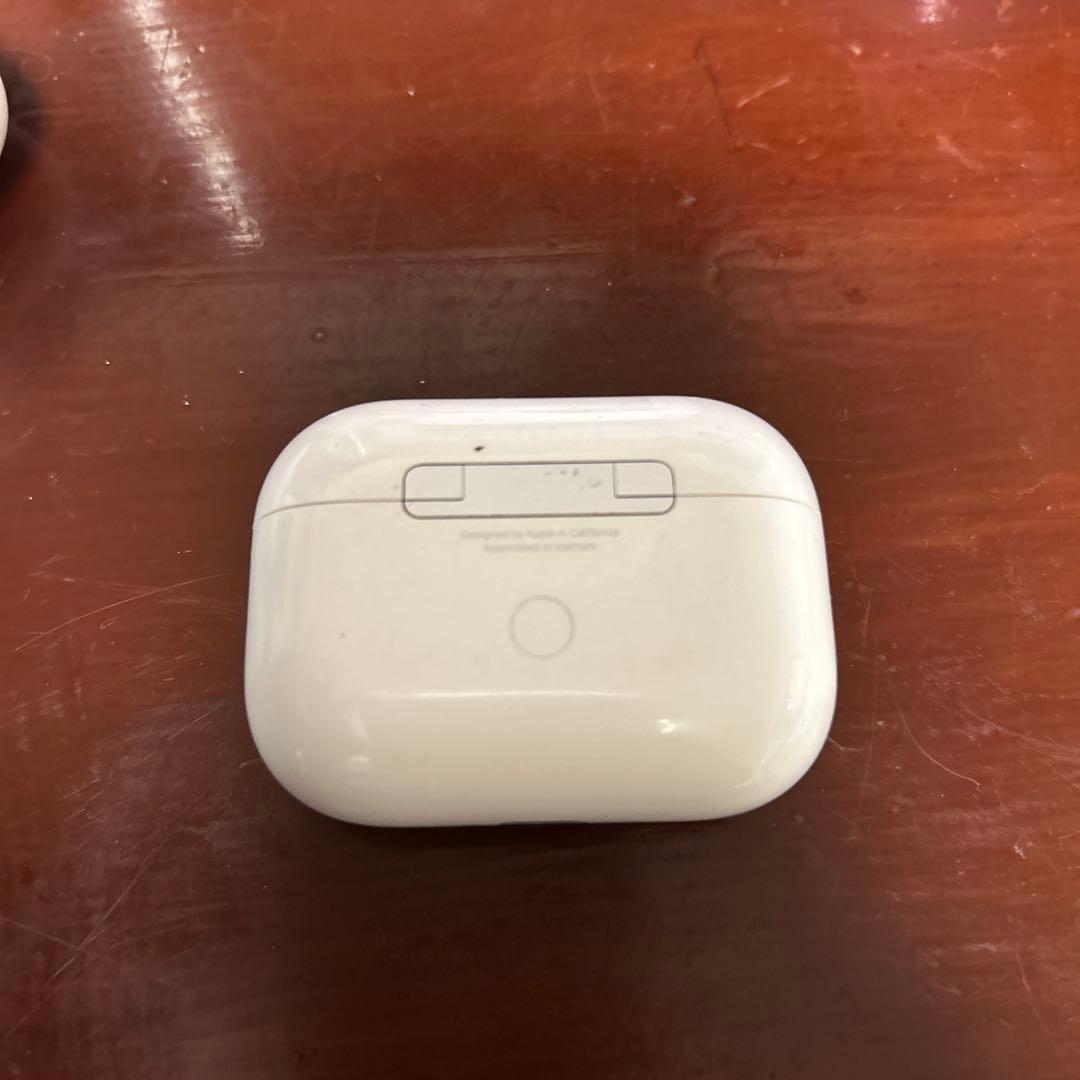 値下げ可！Air Pods Pro 本体 ホワイト 充電ケース付き