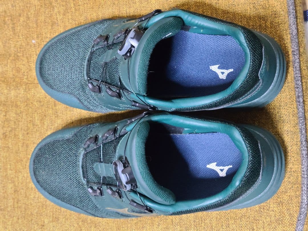 Mizuno BOAシステム安全靴 ダークグリーン 26.0