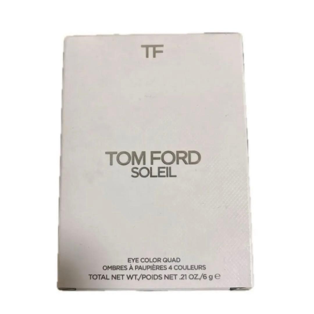 新品　TOMFORD ソレイユ　 アイカラークォード 　002 シャレーラスト