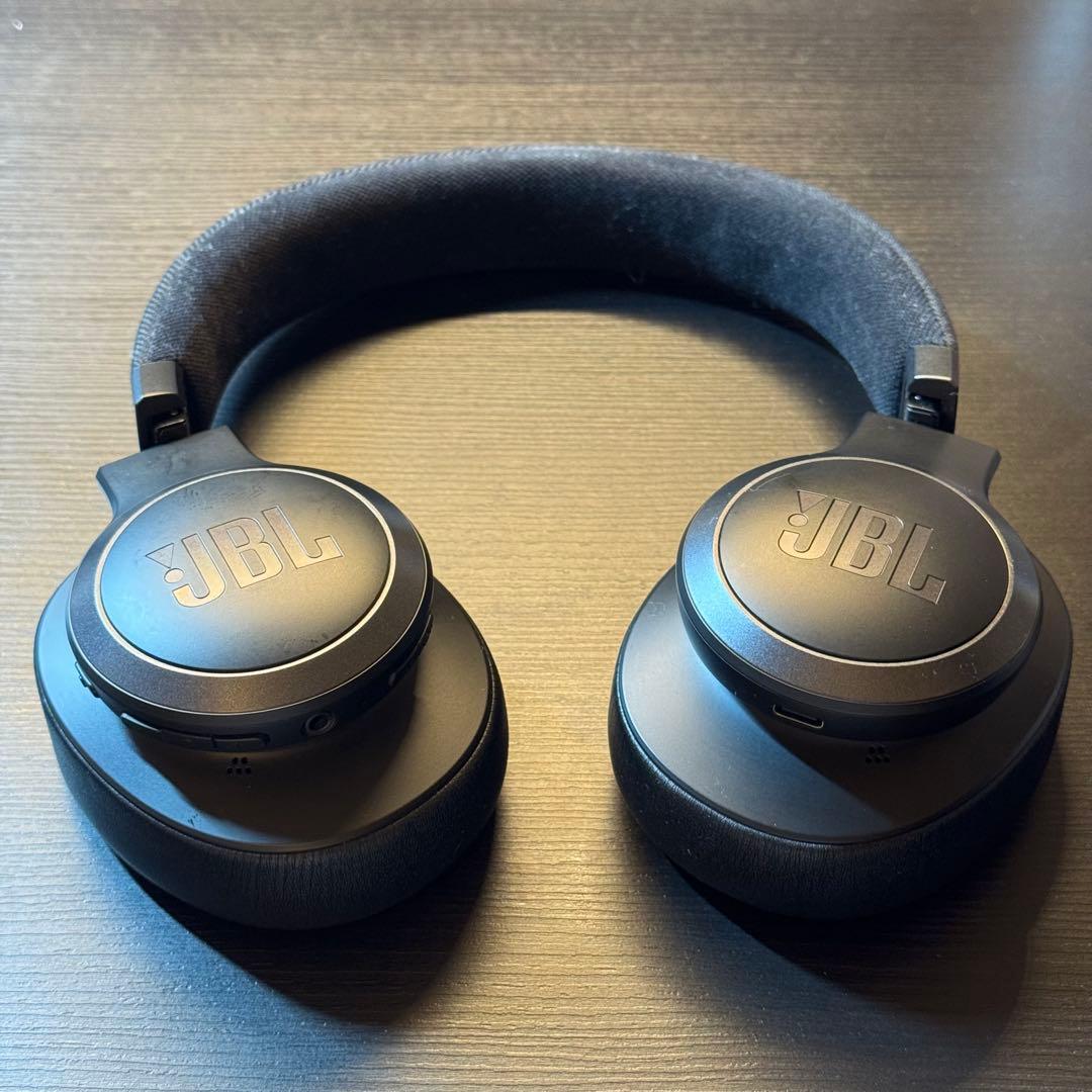 JBL ワイヤレスヘッドホン ブラック Live 770NC 動作確認済み