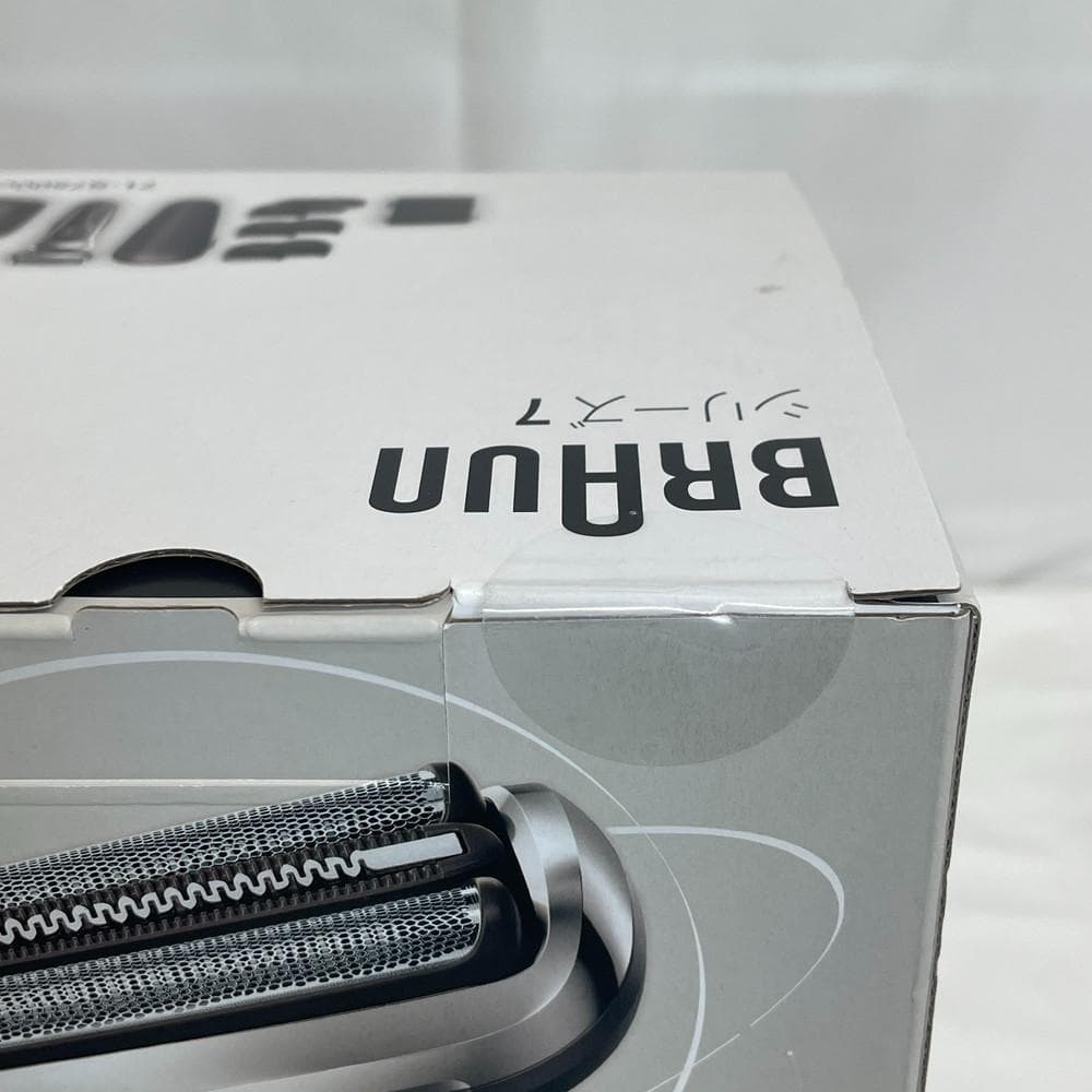 ◆BRAUN シリーズ7 充電式シェーバー 02040