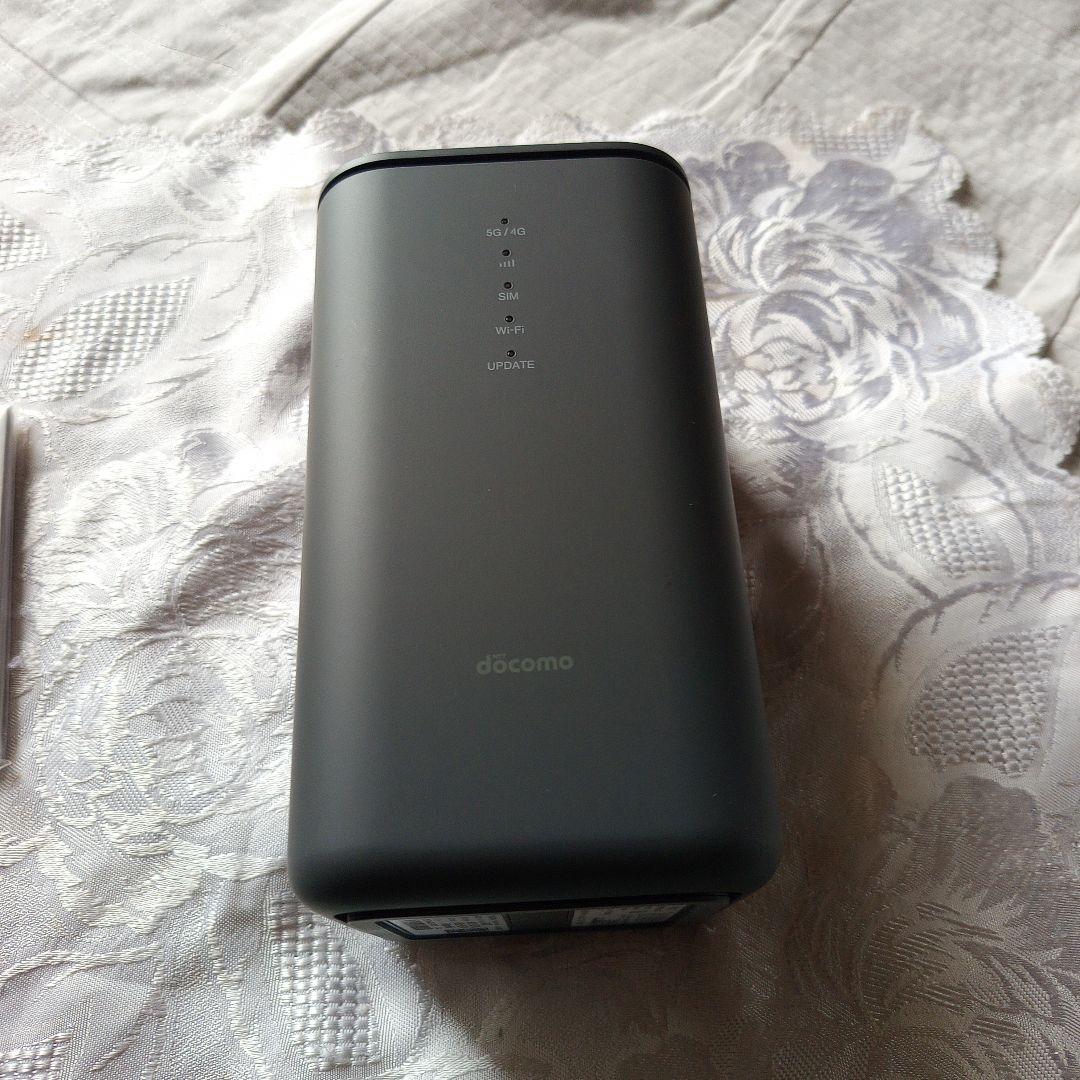 docomo  5G HR02 ドコモ ホームルーター