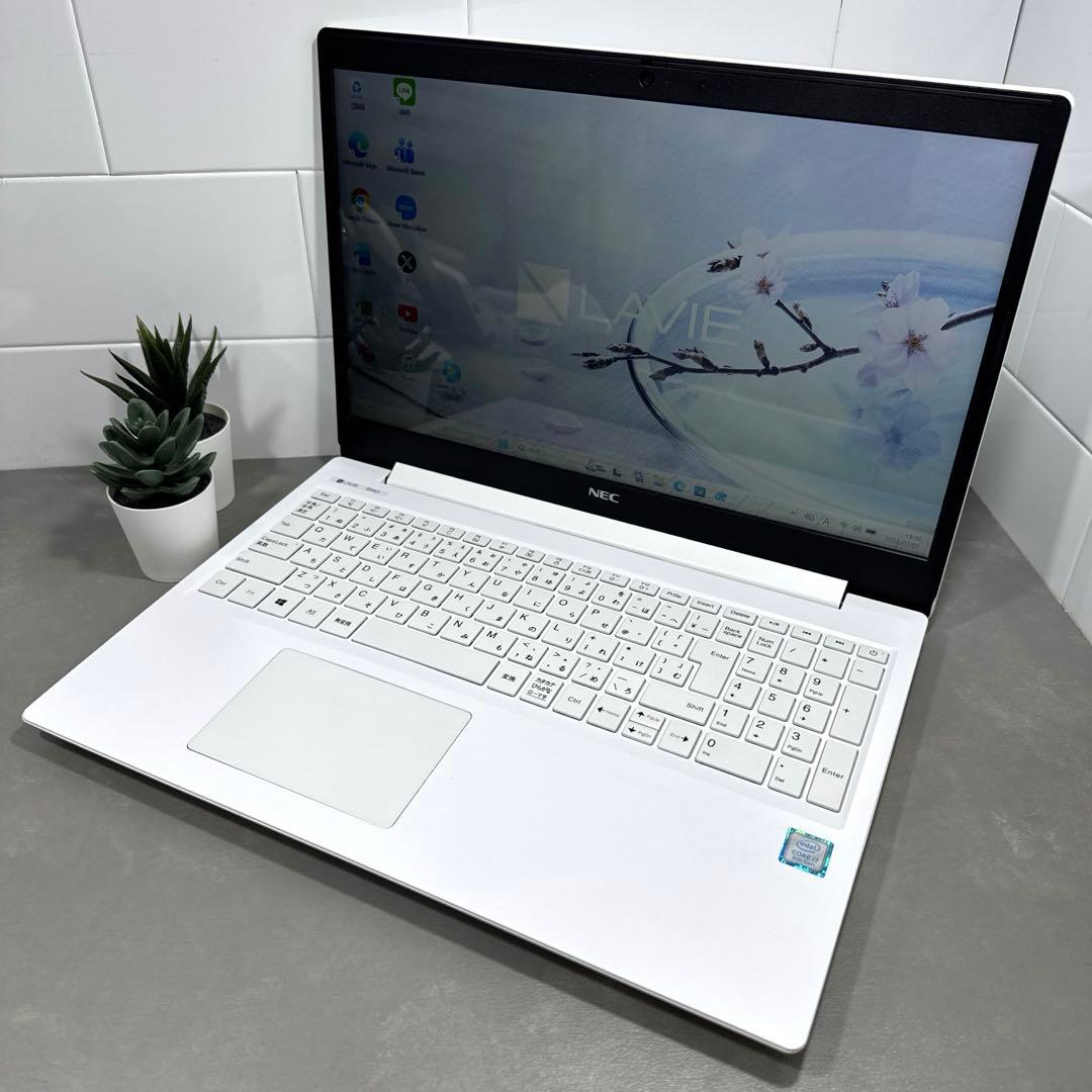 【極上品】NECプレミアムホワイト☘8世代i7☘NVMe256GB+1TB
