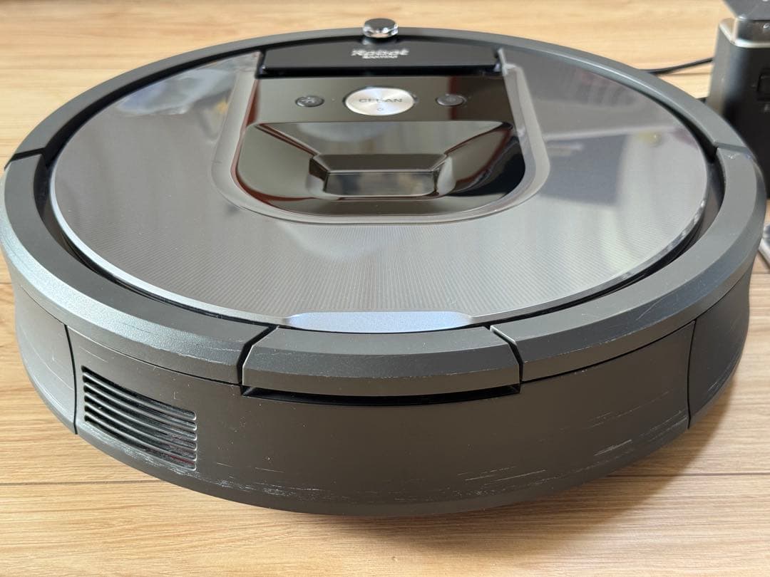 ルンバ Roomba 960 本体と付属品