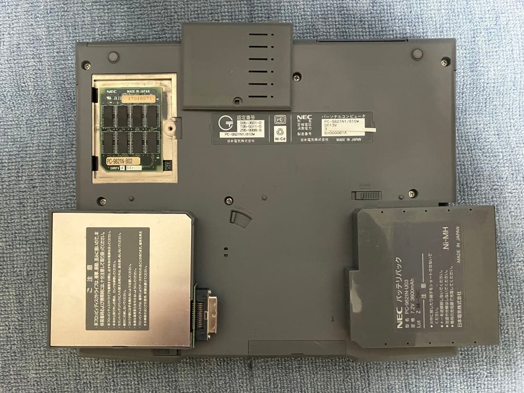 NEC PC-9821 Nf ノートPC ジャンク品