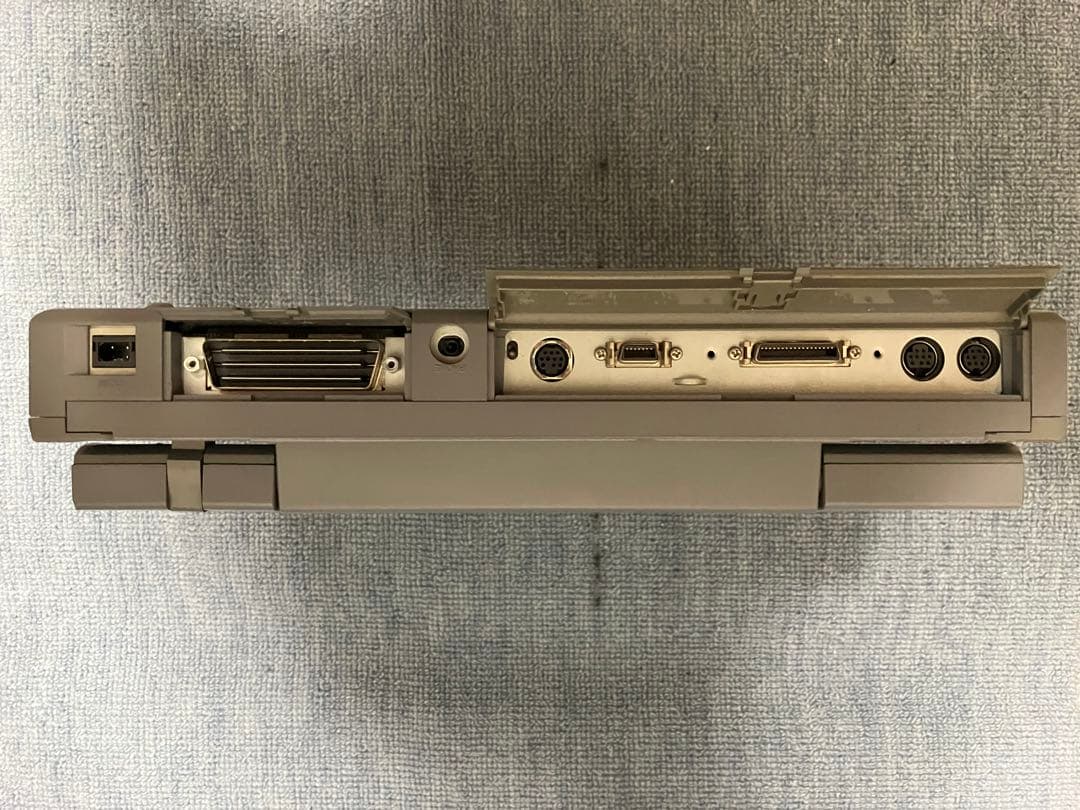 NEC PC-9821 Nf ノートPC ジャンク品
