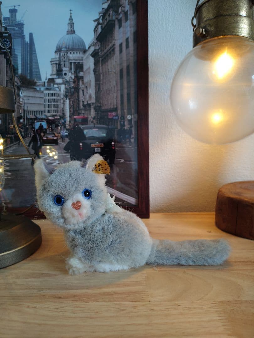 Steiff シュタイフ　猫のSnuffy　ぬいぐるみ