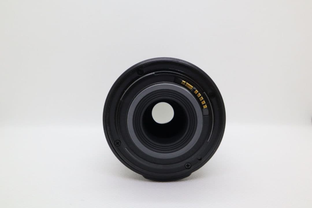 2月9日限定価格♪Canon EF-S 55-250mm IS