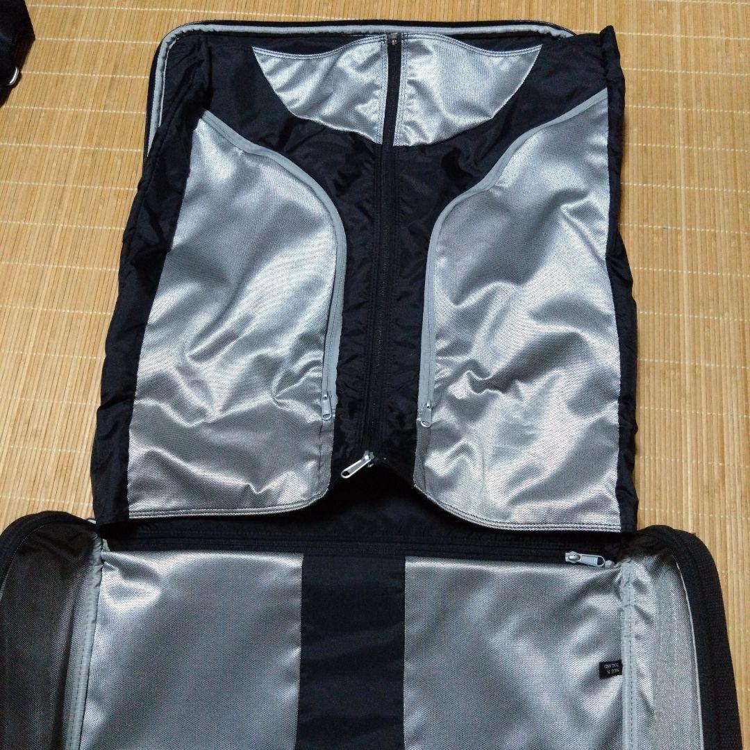 TUMI ガーメントバッグ