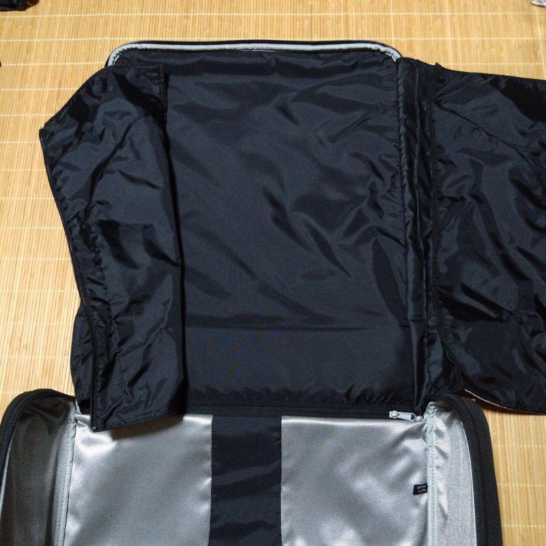 TUMI ガーメントバッグ