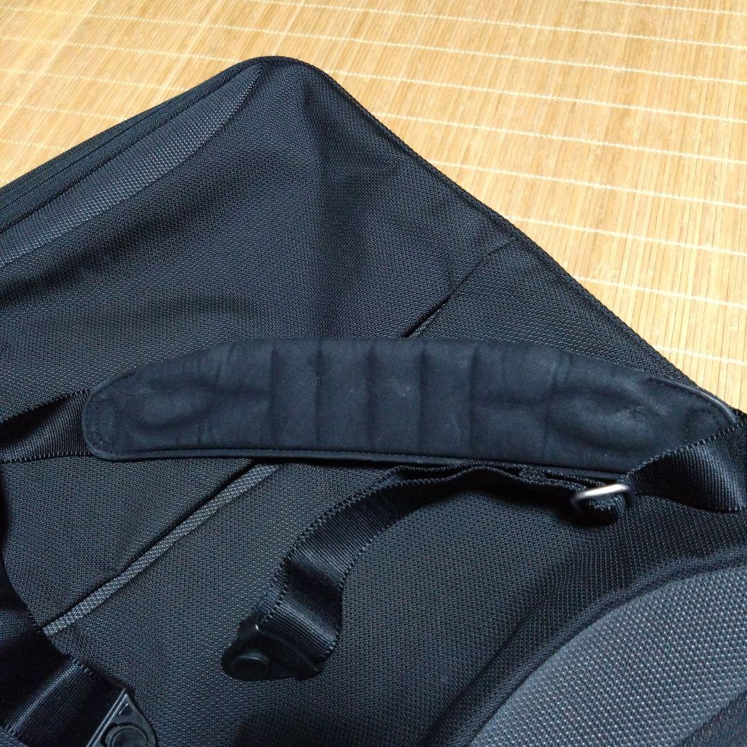 TUMI ガーメントバッグ