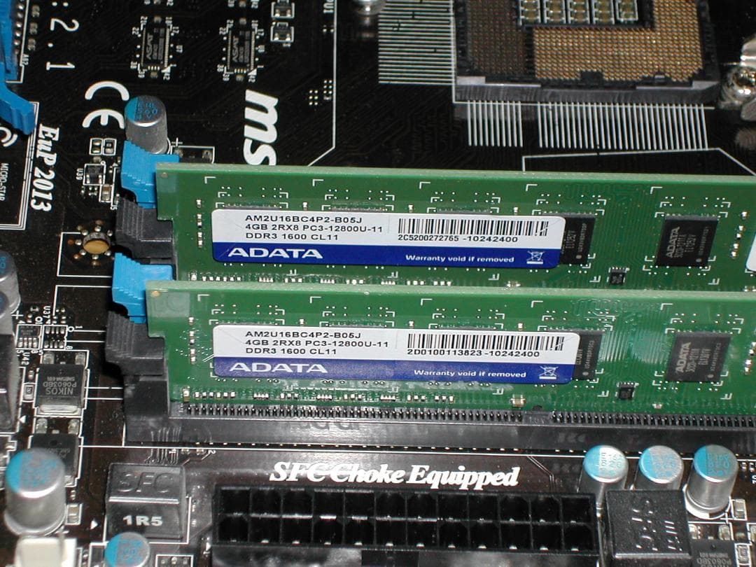 MSI　Z68A-SD60(B3)　LGA1155　CPU、メモリ付き