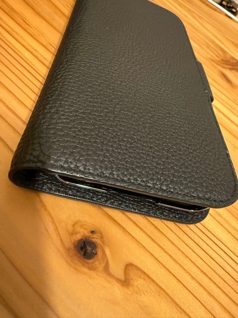 ボナベンチュラ iPhone 16 Pro Max ボッタラートレザー