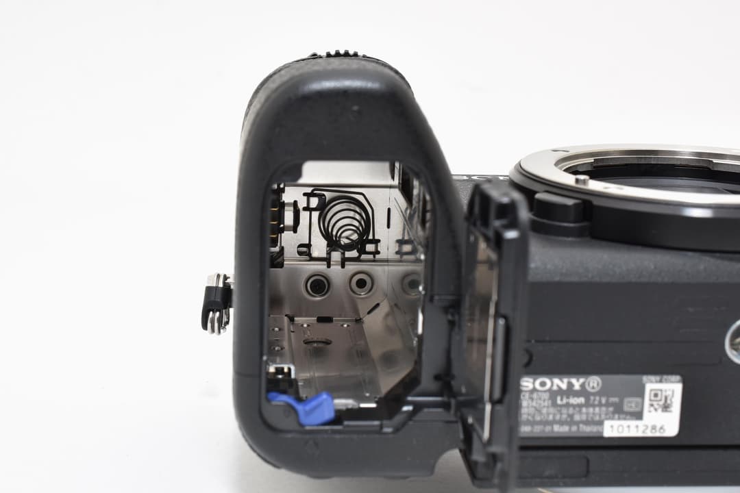■ほぼ新品■ ソニー α6700 ILCE-6700 #C948