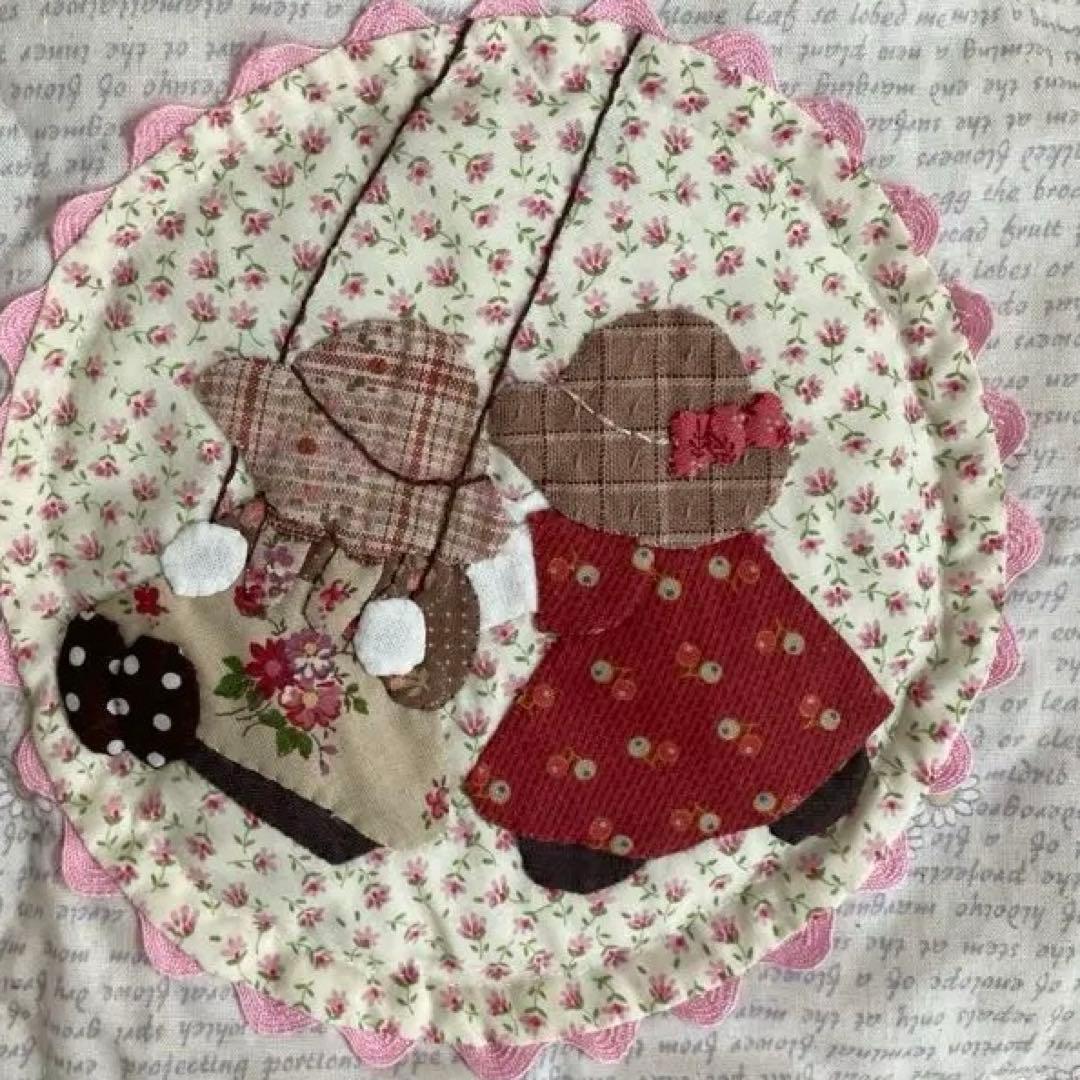 ★スーちゃんとお花のタペストリー★ハンドメイド・パッチワーク