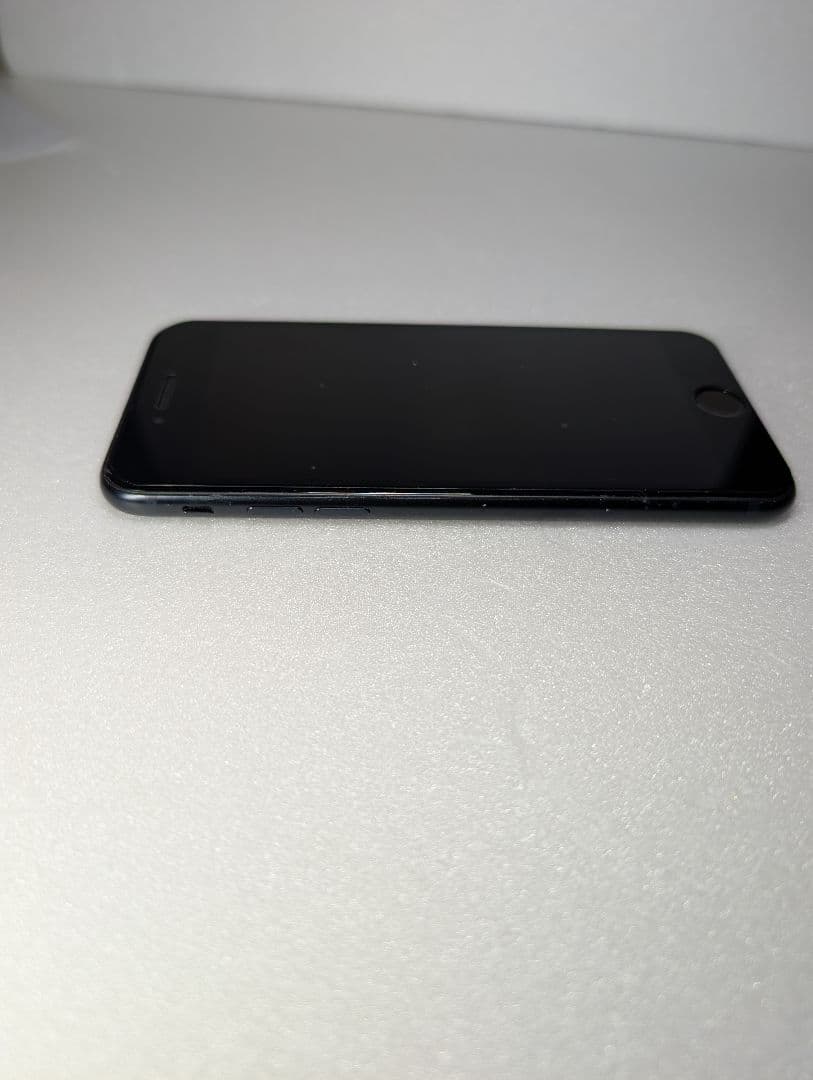 iphoneSE3 第3世代　64GB　ミッドナイト　管理番号16335