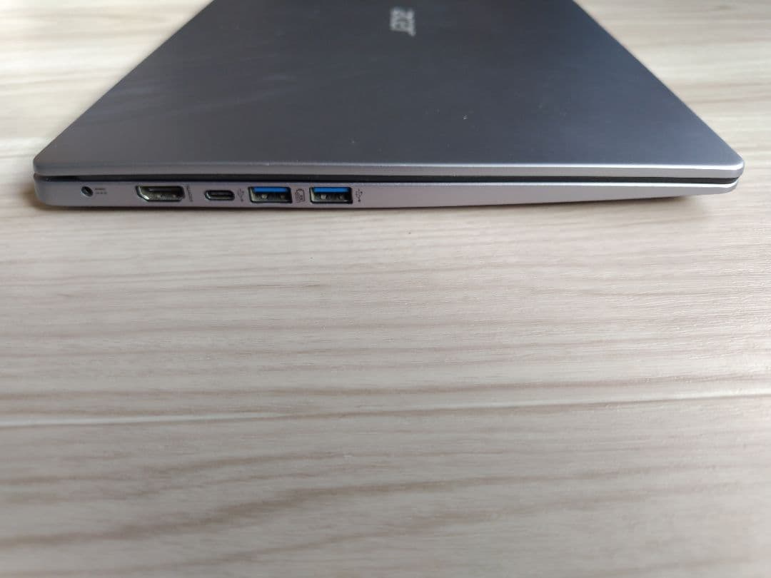 Acer Swift SF114-32 ノートPC 14型 SSD