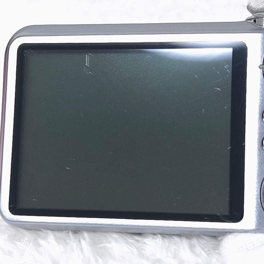 極美品✨FUJIFILM FinePix JX180 シルバー デジカメ