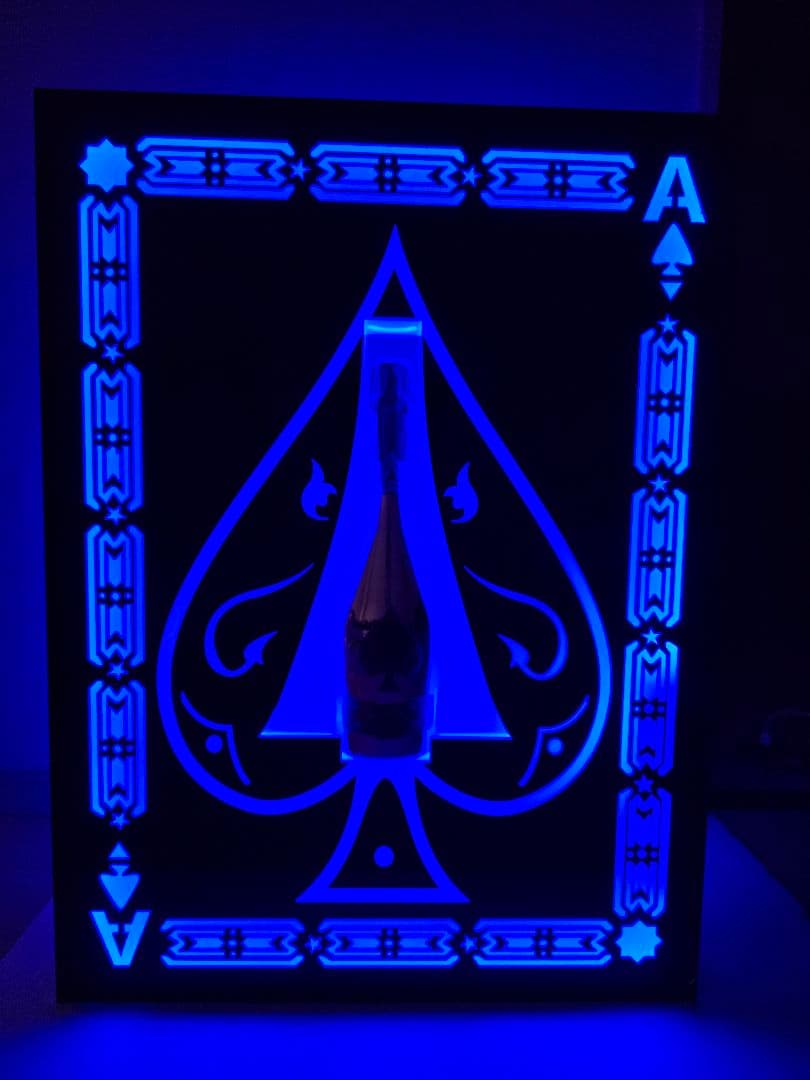 貴重 アルマンド ディスプレイ台 LEDライト シャンパン アタッシュケース