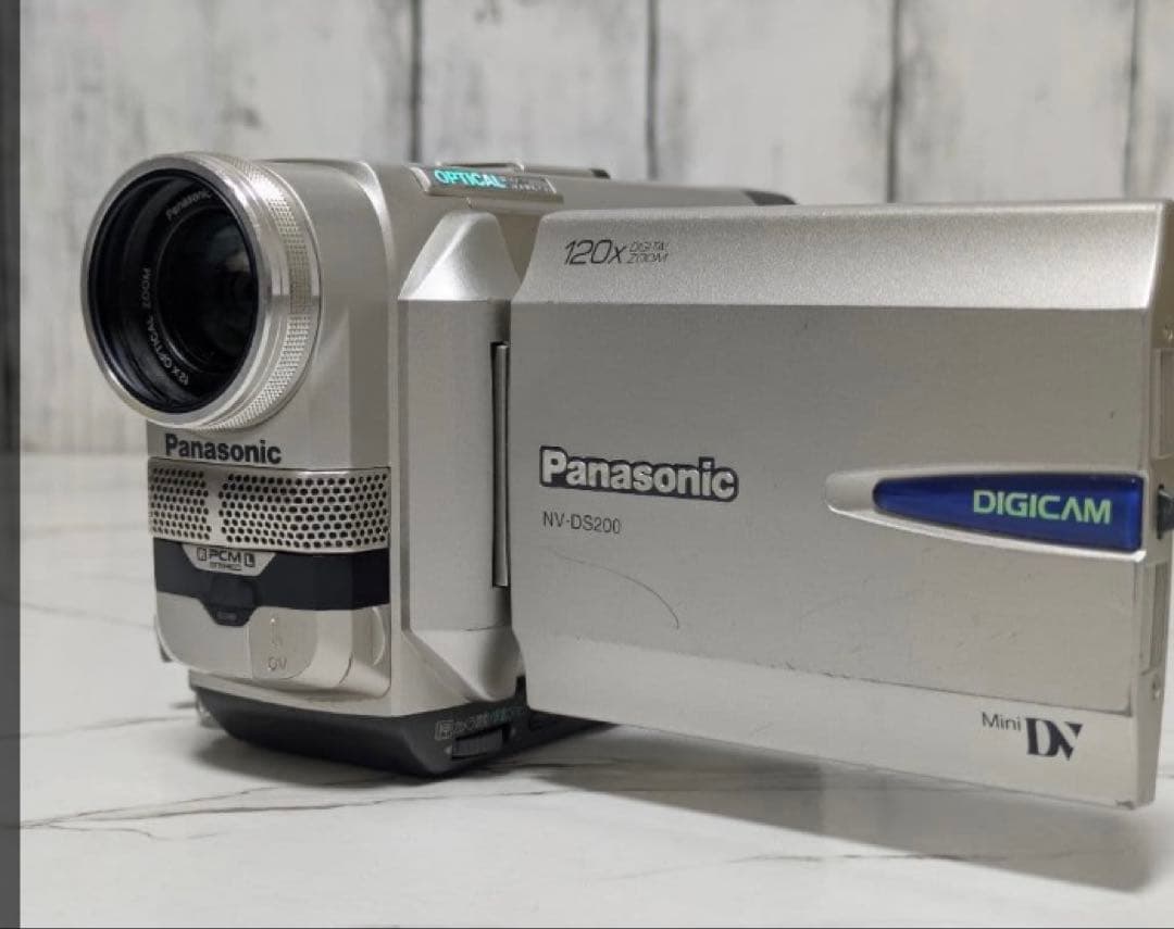 Panasonic NV-DS200 MiniDVテープからPCへのダビングに