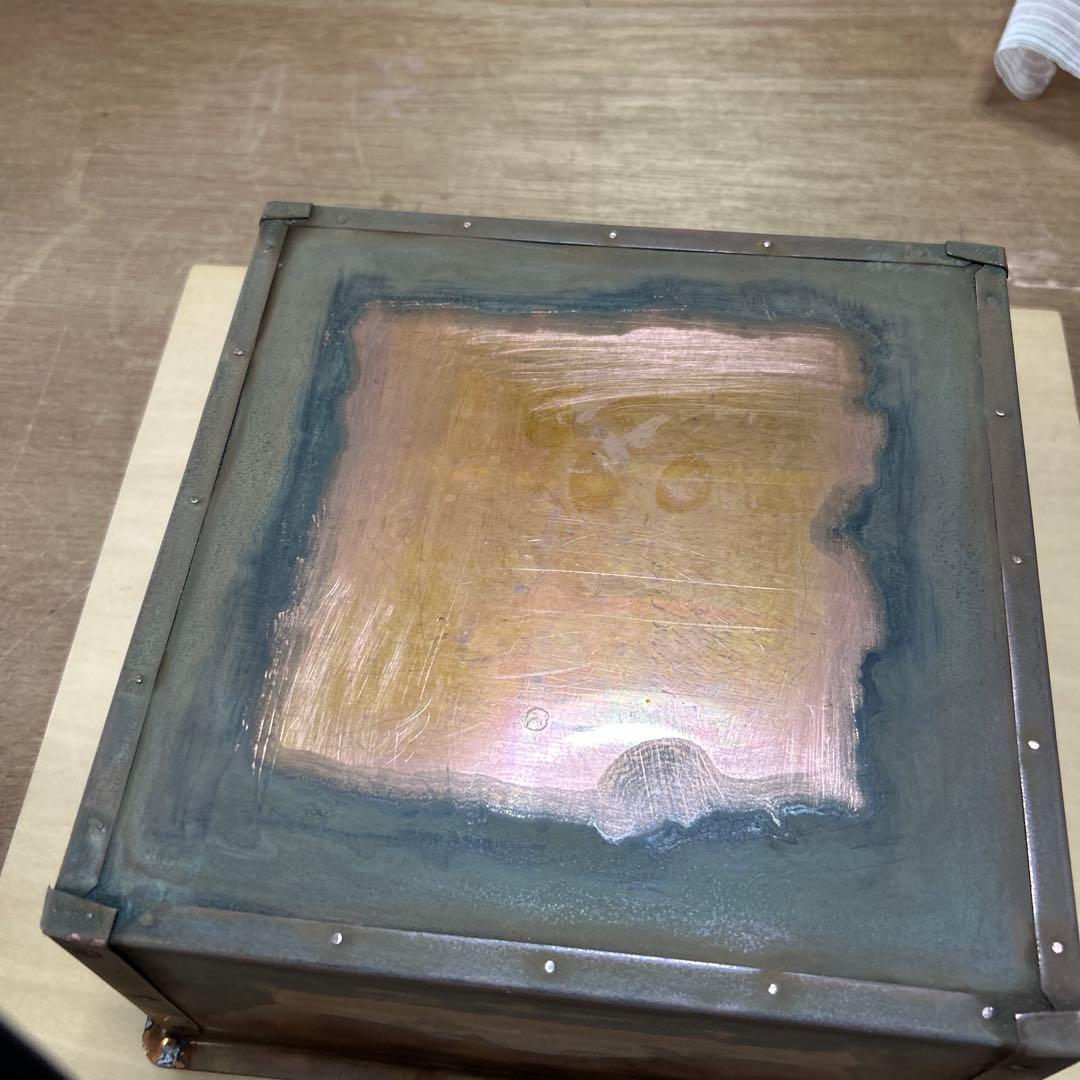 木製箱付きアンティーク火鉢2個