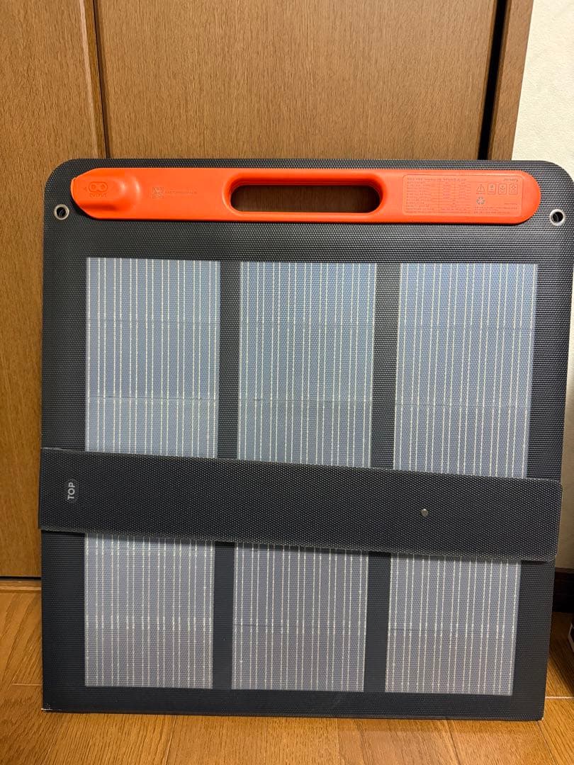 Jackery SolarSaga 100 ソーラーパネル