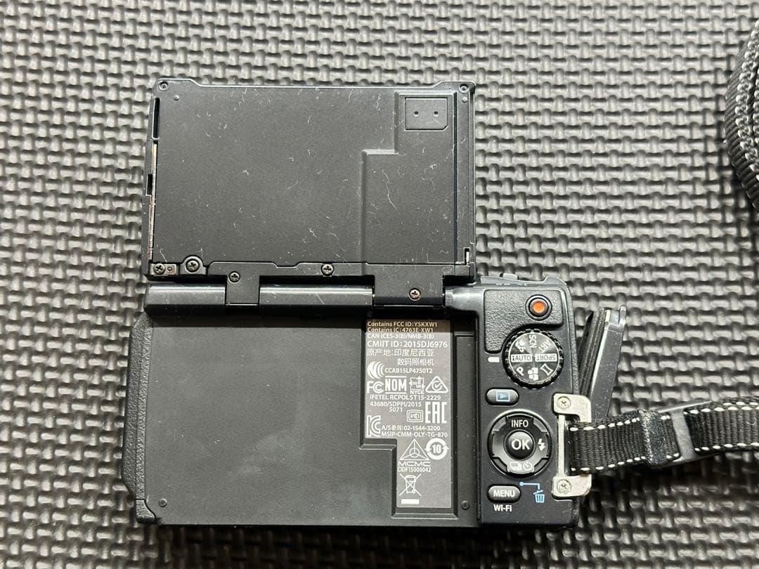 OLYMPUS オリンパス Tough TG-870 デジタルカメラ 防水