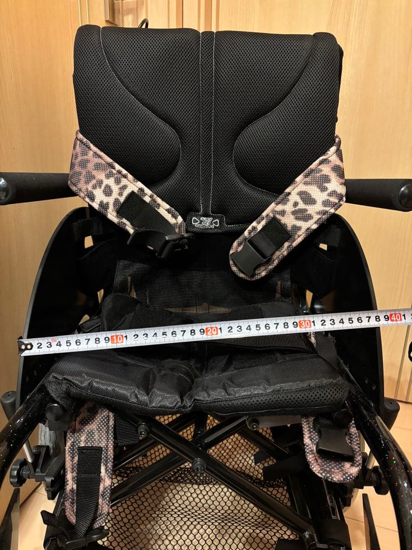 新品未使用　子供用車椅子　ミニネオ