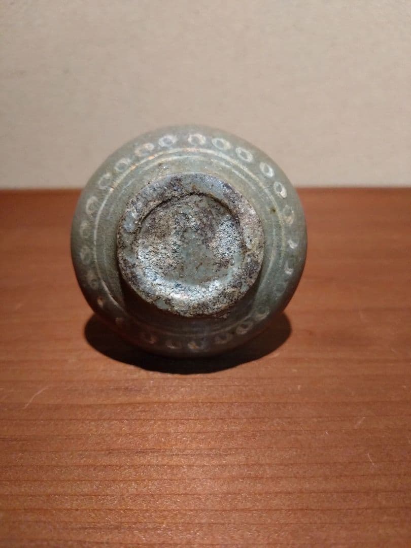 高麗青磁 白黒象嵌 草花紋 小徳利 振り出し