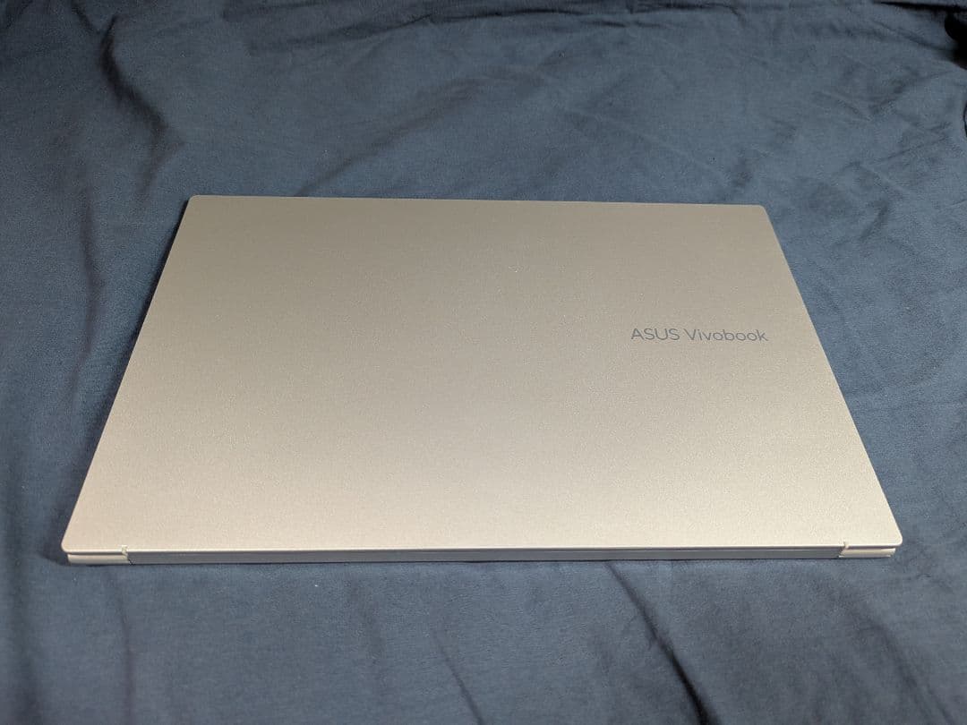 ASUS Vivobook シルバー ノートPC 本体