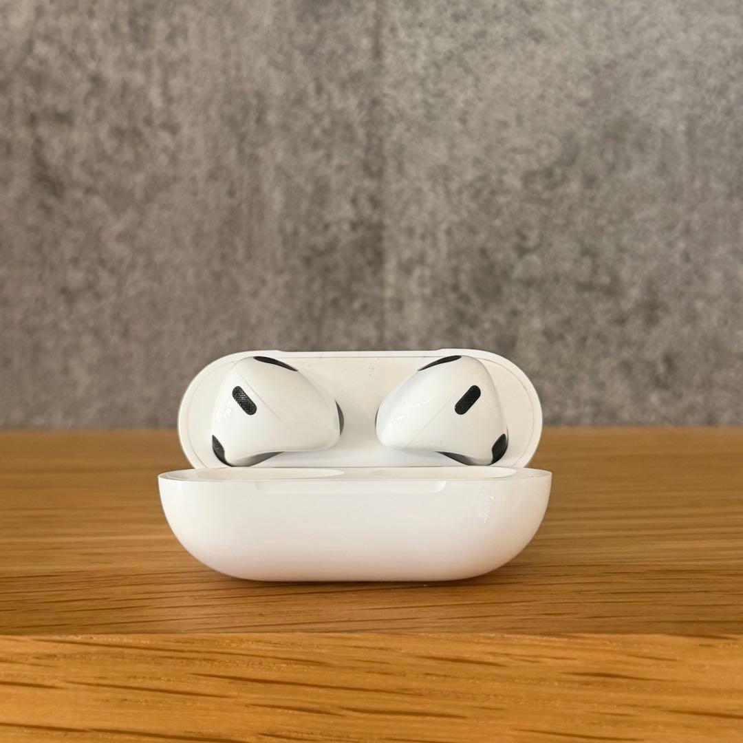 【純正品・箱付】AirPods 第3世代