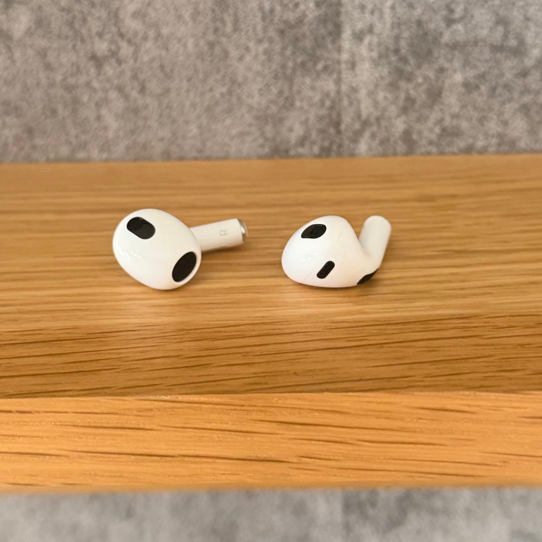 【純正品・箱付】AirPods 第3世代