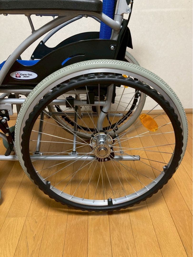 お値下げしました。（極美品）　ケアテックジャパン　CA-10SU　自走式車いす