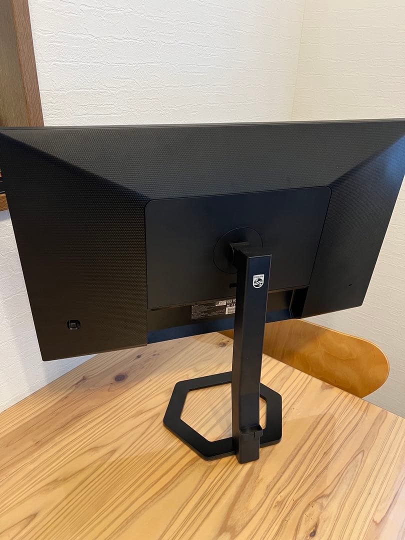 Philips クアッドHDモニター
