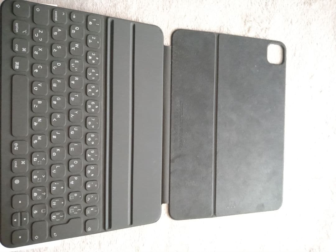 iPad ローズゴールド 本体 + キーボードカバー