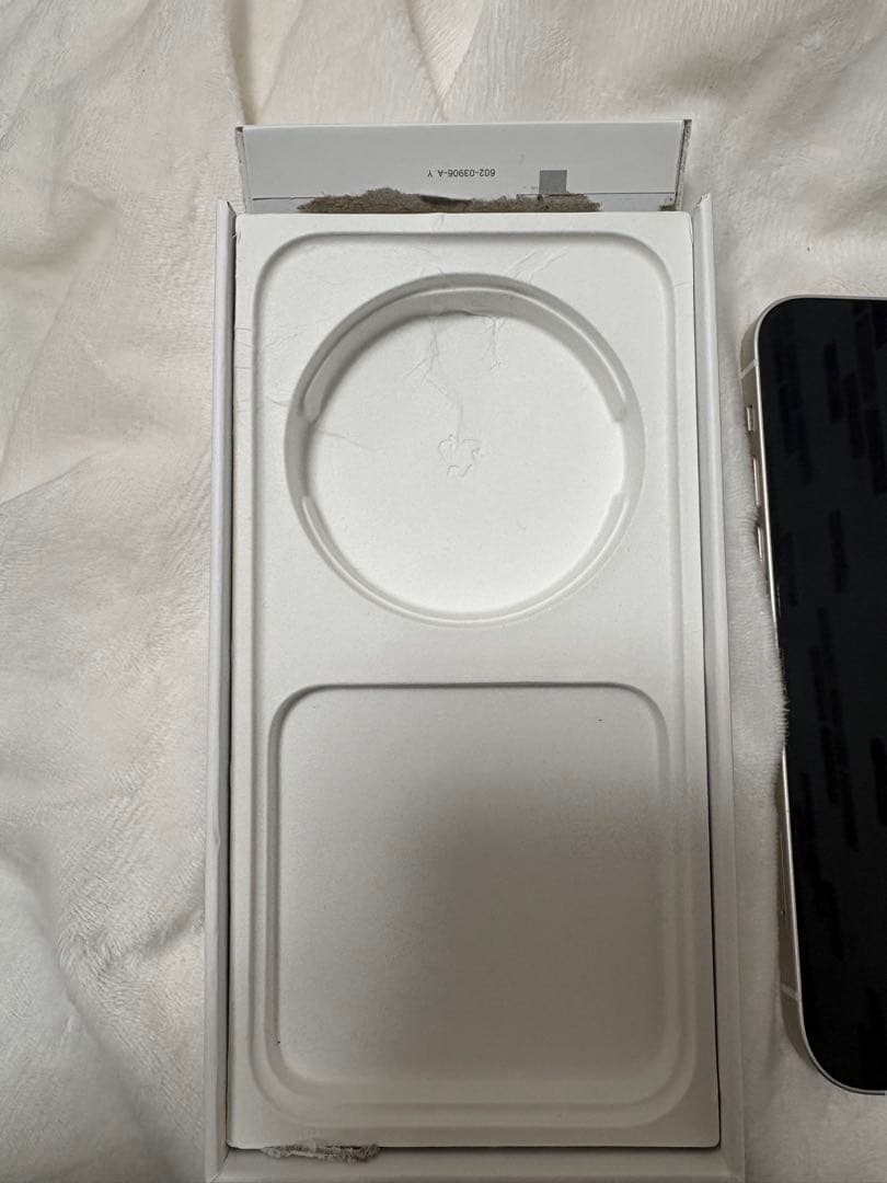 iPhone12 64GBホワイト