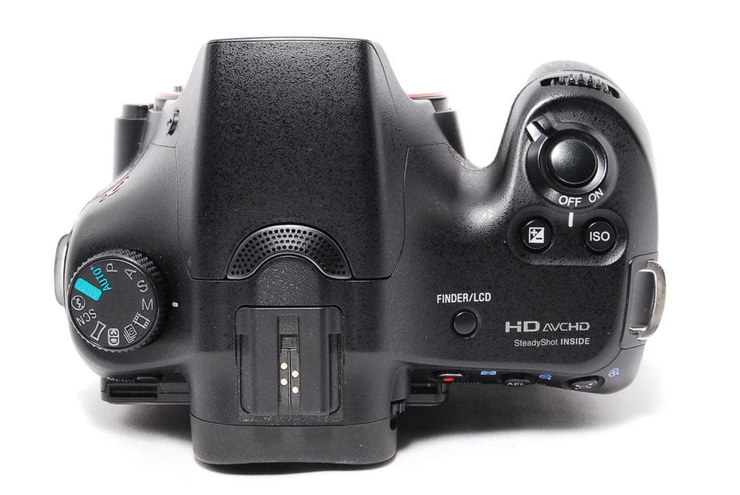 SONY α65◆ショット数少なめ◆元箱＆カメラバッグ付き◆一眼レフカメラ◆美品