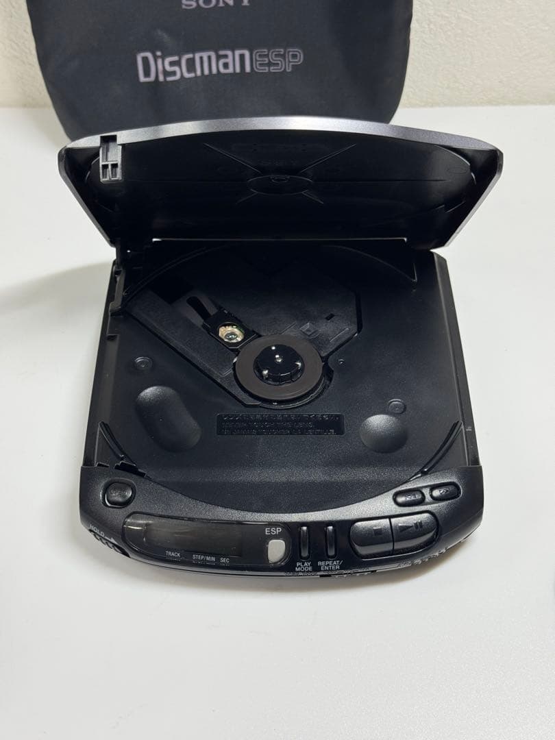 SONY ソニー Discman D-235 ポータブルCDプレーヤー イヤホン