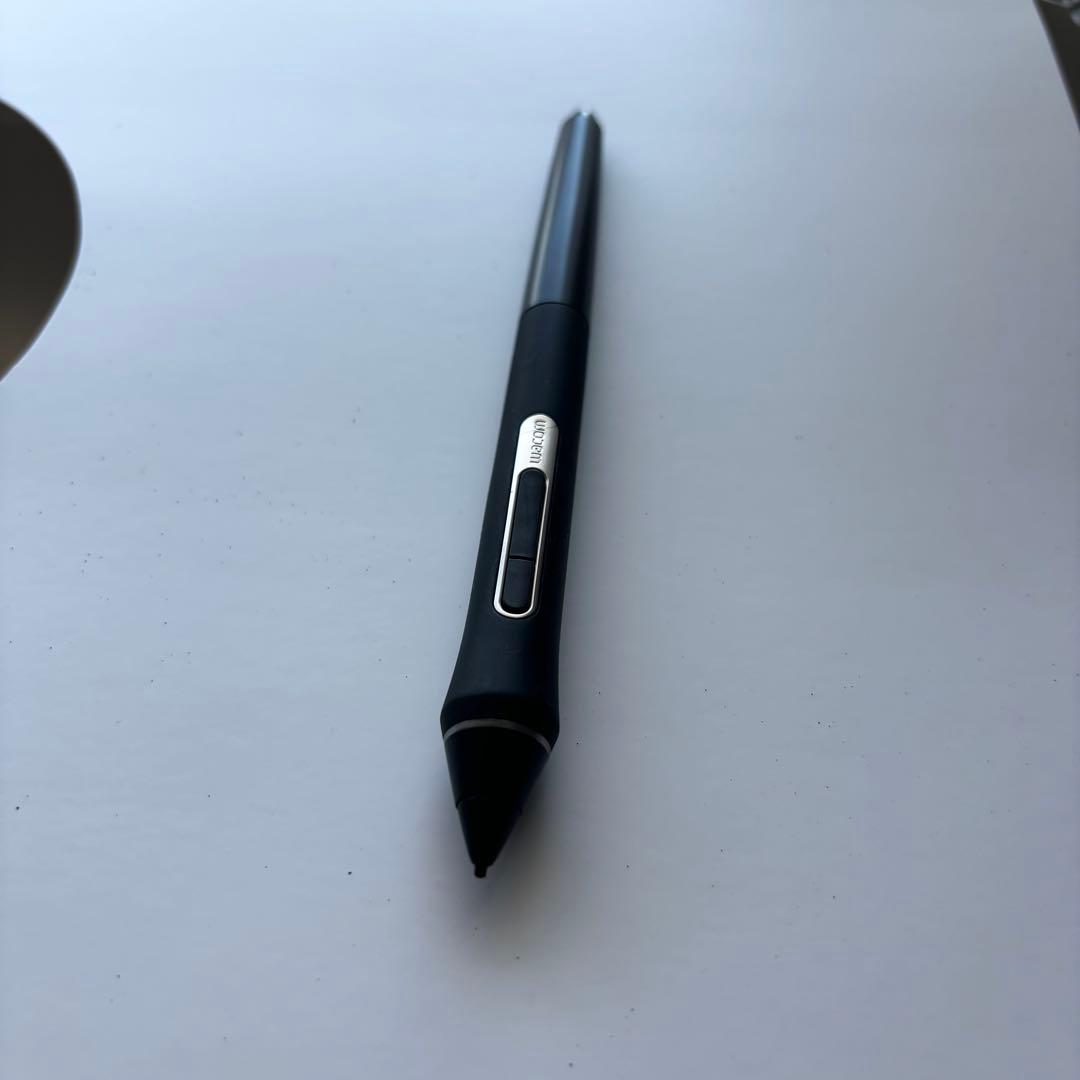 【美品】ワコム Intuos Pro Paper Edition ペンタブレット