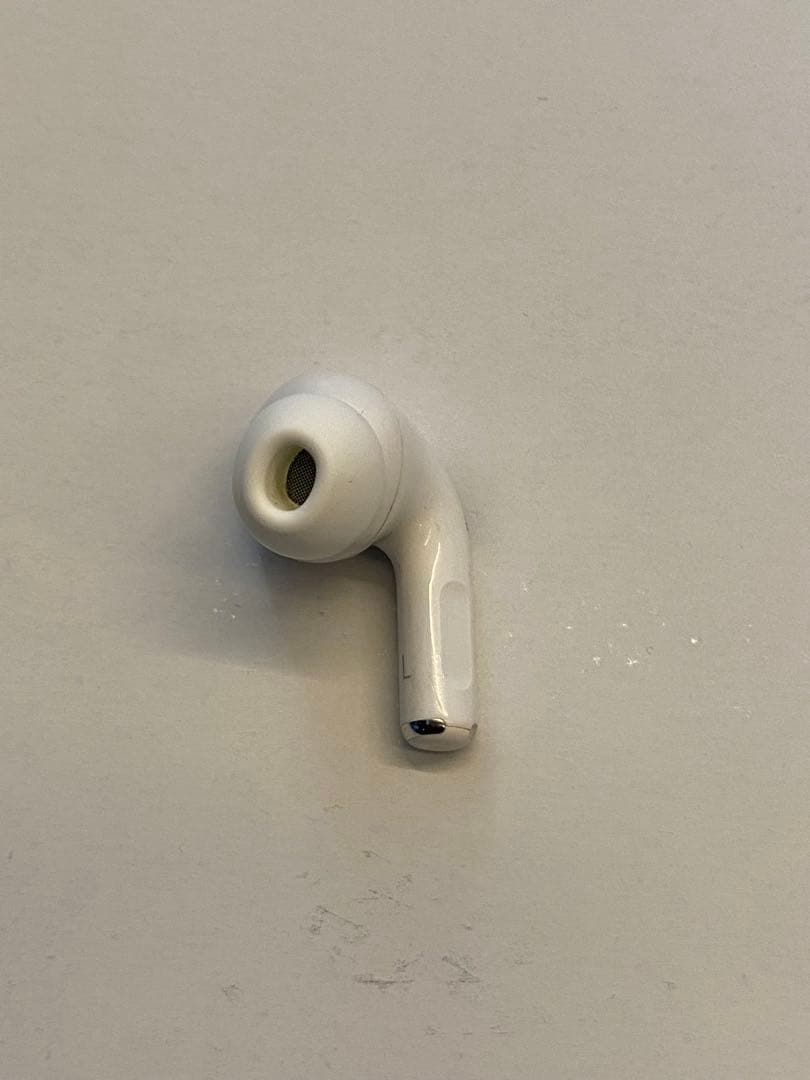 P*o様 Apple AirPods Pro ホワイト