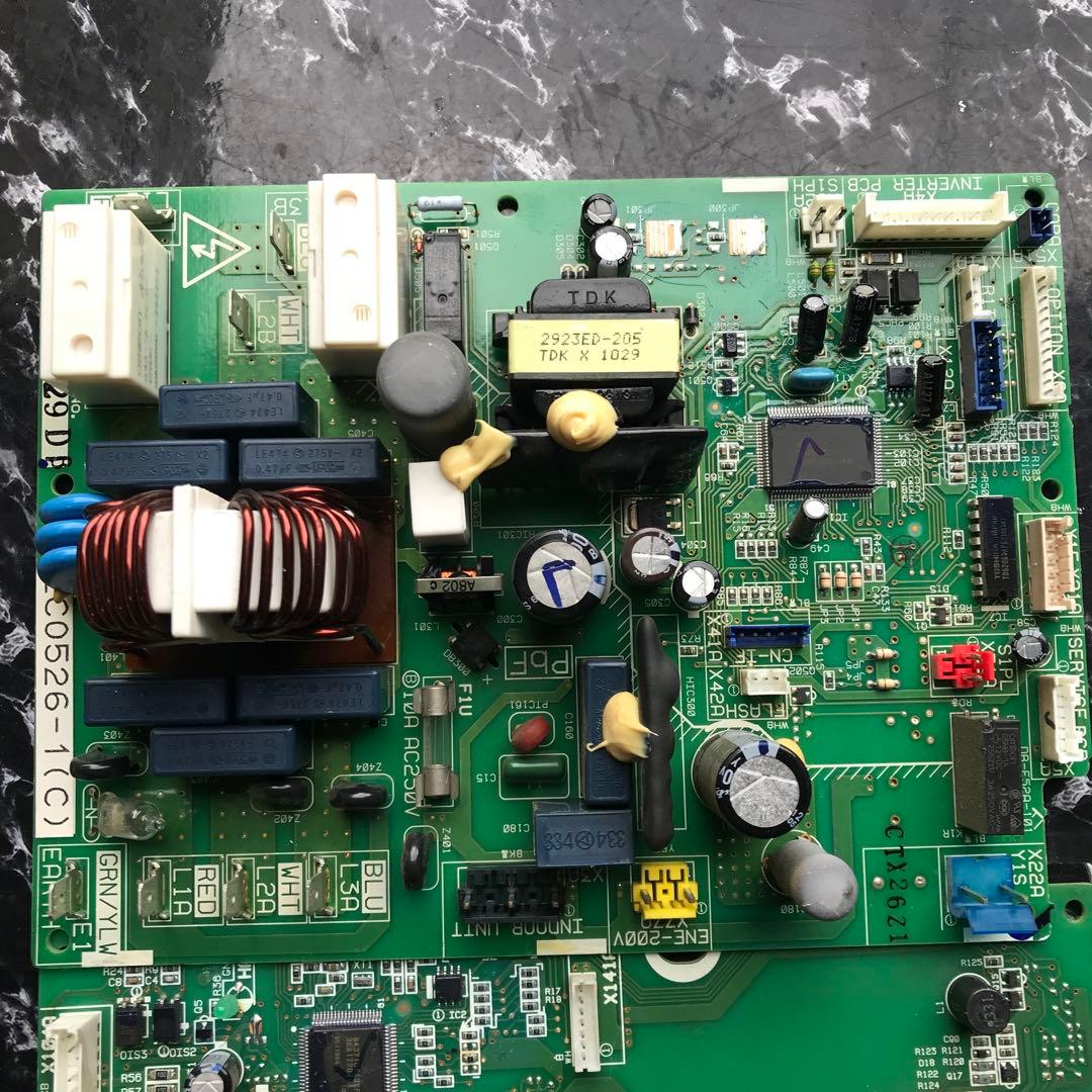 ダイキン　LRLP1A用プリント基板