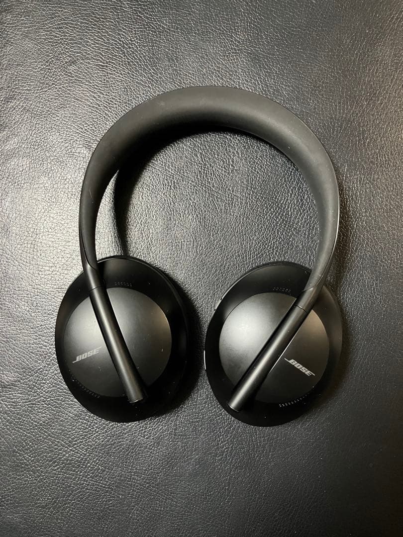 ☆美品☆Bose ワイヤレスヘッドホン ブラック　NC700 イヤーパッド新品！